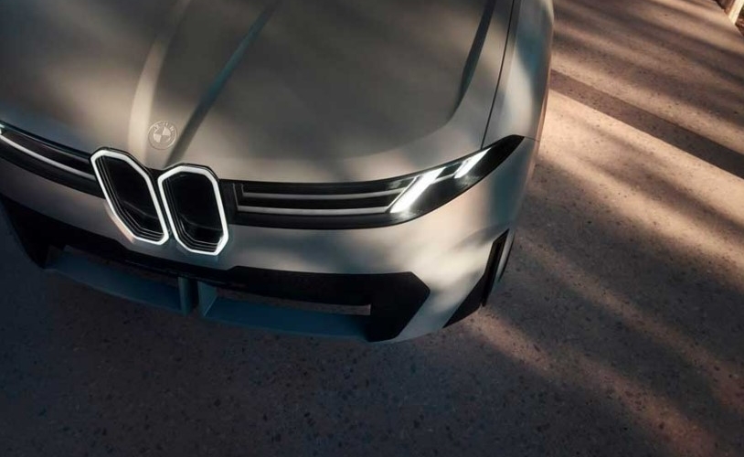 Компания BMW показала концепт электрокара - ФОТО