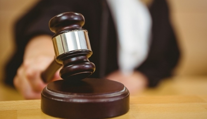 Sığınacaqda yaşayan 8 uşağın anası valideynlik hüququndan məhrum edildi
