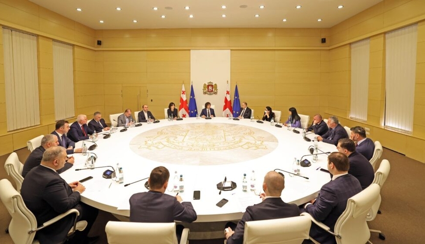 Tiflis bizdən çox pul istəyir, niyə verməyək?