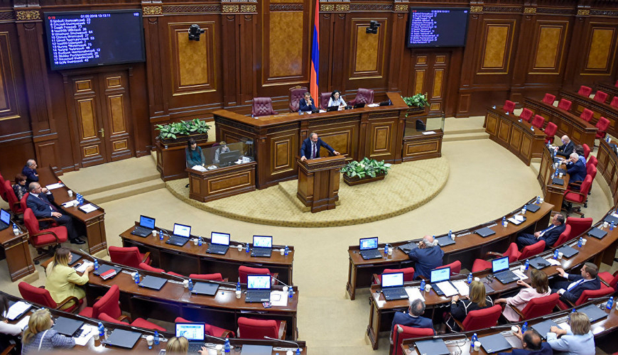 Paşinyanın deputatları toplanır- Gündəmləri açıqlandı