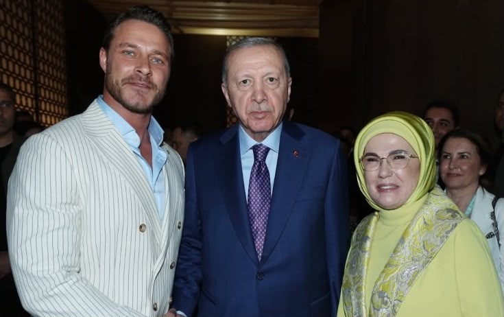 “Yeraltı”nın ulduzu Ərdoğan və xanımı ilə görüşdü 