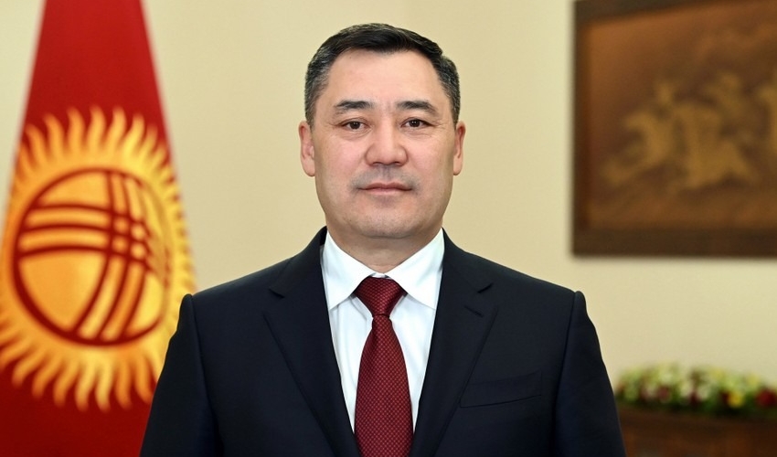 Qırğızıstan prezidenti Azərbaycana GƏLDİ