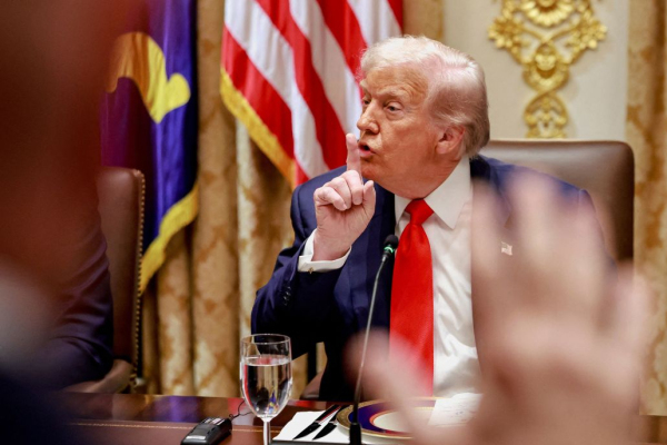 Скрытая борьба за влияние разгорелась в окружении Трампа
