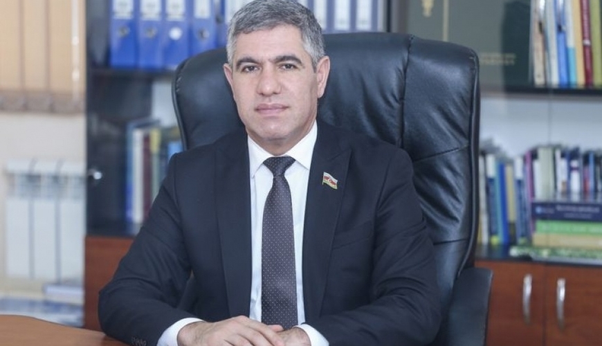 İkili yanaşma yalnız idmanda deyil, eləcə də siyasətdə də müşahidə olunur - deputat
 