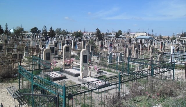 Cəhrililərin Bakıda “qəbiristanlıq müharibəsi” - 80-dən çox mərhumun qəbirlərdən çıxarılması gündəmdə