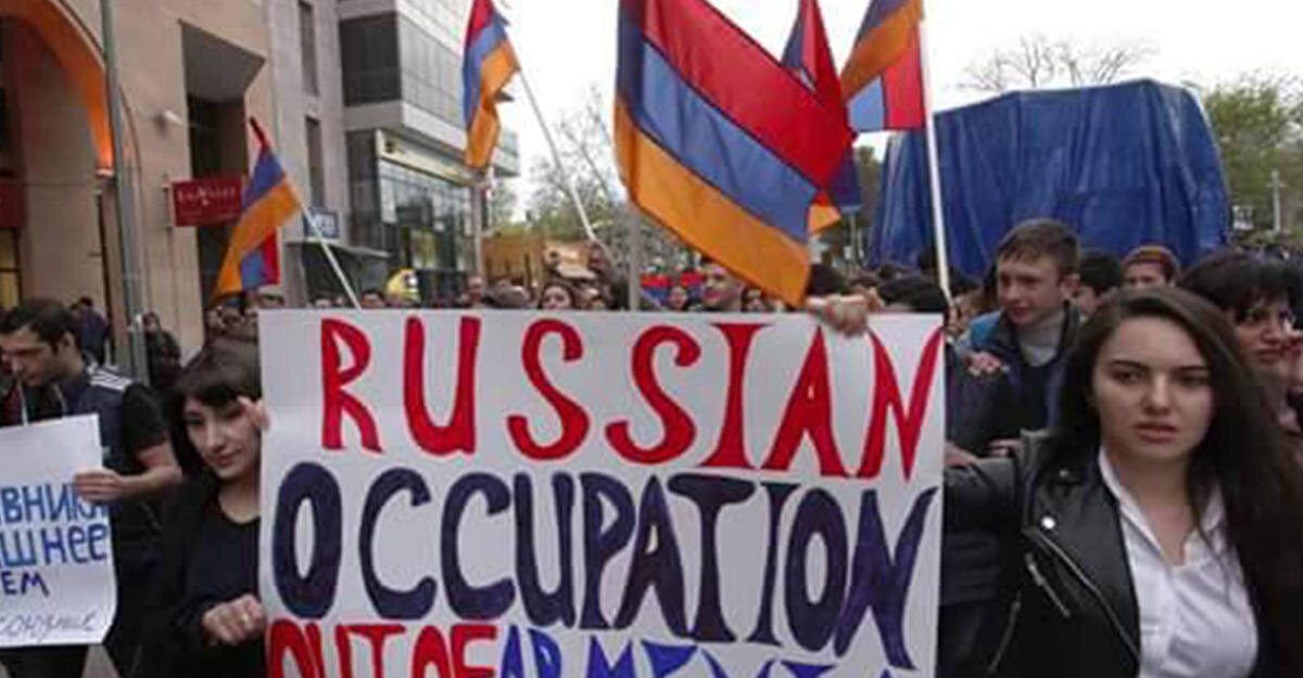 Armenian-protests-3.jpg (104 KB)