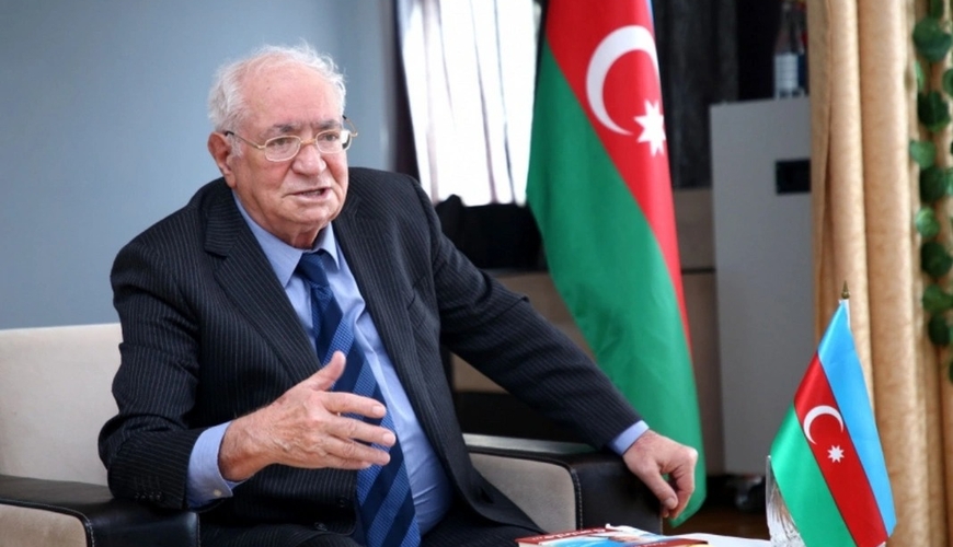 Vahid Əziz: 