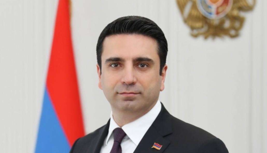 Ermənistan parlamentinin sədri: 