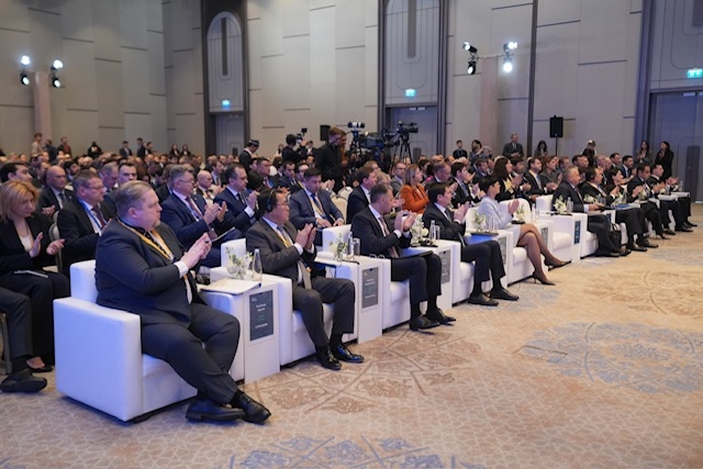 Rəşad Nəbiyev nəqliyyat nazirlərinin görüşündə iştirak etdi