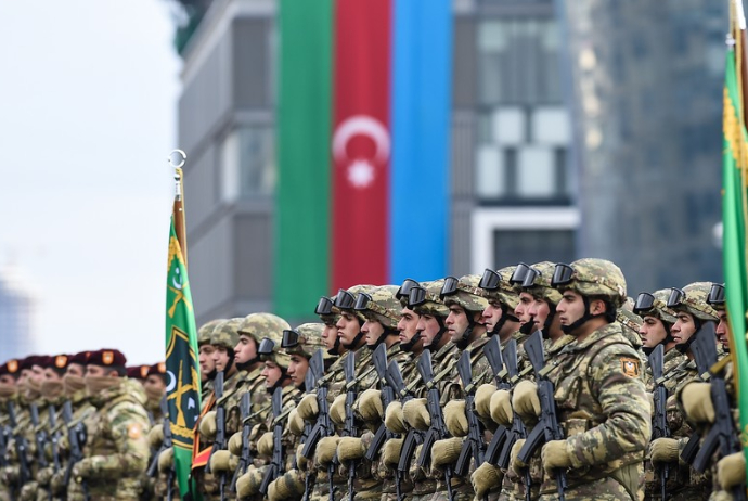 Əsgərliyə çağırışla bağlı qaydalar niyə dəyişdi?