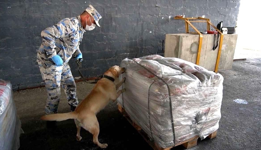 Azərbaycan sərhədində 90 milyonluq heroin aşkarlandı - FOTOLAR