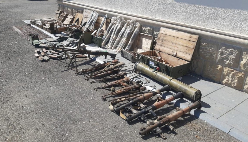 В Ханкенди полиция обнаружила оружие