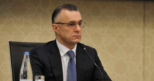 Nazir bu mərkəzin direktorunu işdən çıxardı