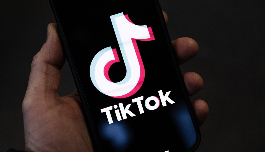 Tiktokerə gəlinlik geyindirib üzr videosu çəkdirdilər: 118 saylı marşrutun son dayanacağında...