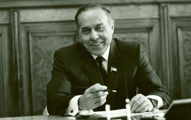 “700 bal arzusu və Heydər baba” – bir zabitin uşaqlıq xatirəsi