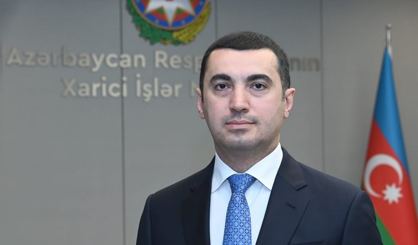 Ayxan Hacızadə Paşinyanın iddialarına cavab verdi