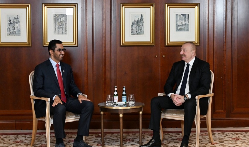 Ильхам Алиев встретился в Берлине с министром промышленности и передовых технологий ОАЭ