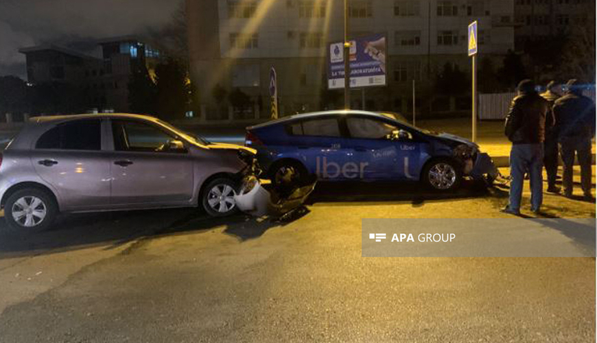 Bakıda iki maşın toqquşub -FOTO