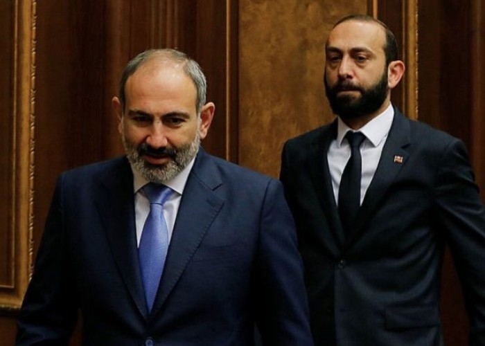 Mirzoyan Paşinyanın dediklərini “tərcümə” etdi