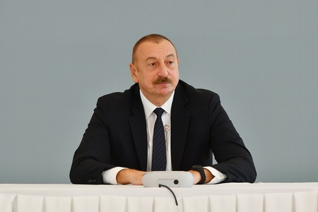 Azərbaycan Prezidenti: “Avropadan tədarükün artırılması ilə bağlı bir neçə müraciət almışıq”