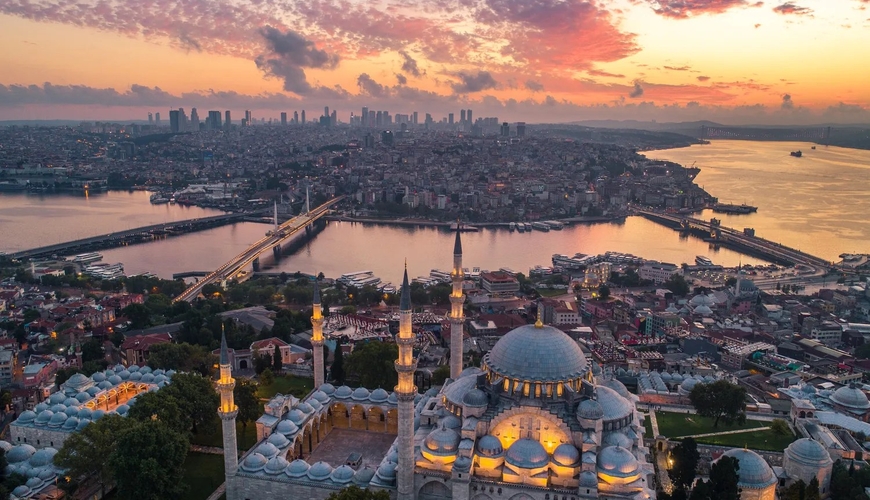İstanbul Avropanın ikinci ən işıqlı şəhəri oldu