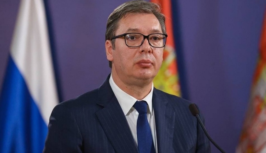 Serbiya prezidenti: Başımızın üstünü qara buludlar alıb