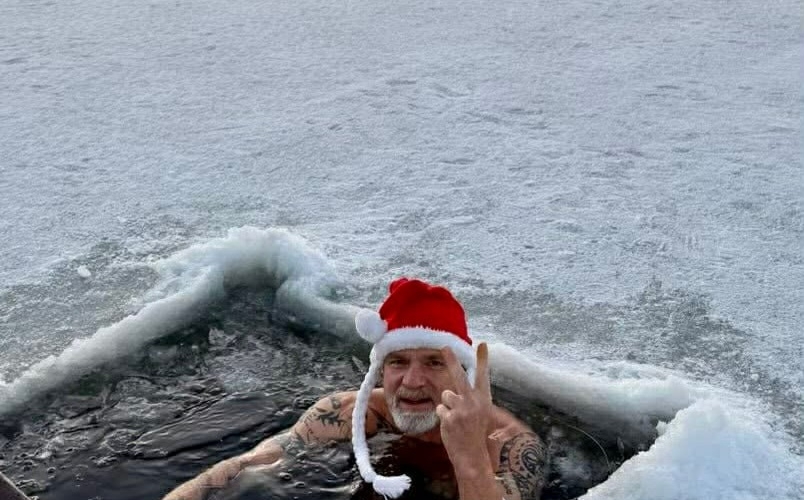 Sərhəddəki “revizor”lar İFŞA oldu: Sauna, restoran, içki… - FOTOLAR