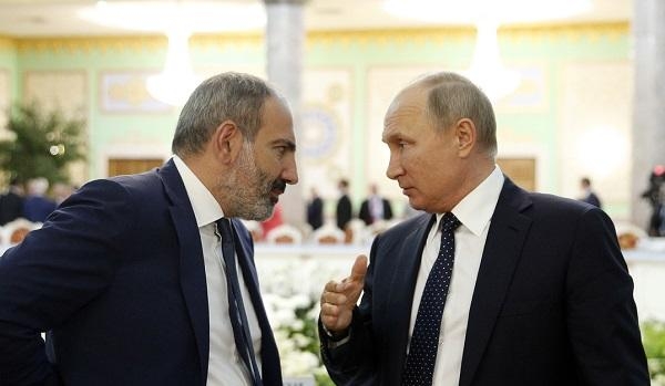 Putin Paşinyana sonuncu xəbərdarlığını etdi