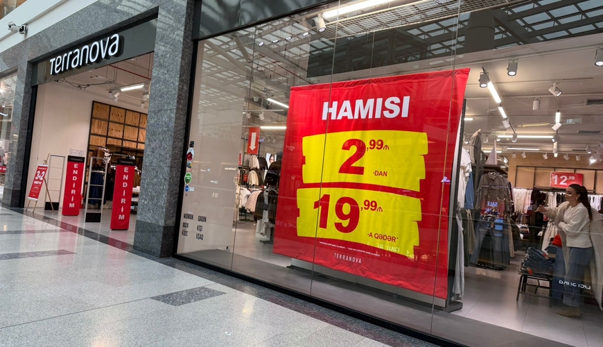 Paytaxtda Sevgililər Gününə ÖZƏL ENDİRİMLƏR başlayıb - Alıcılar isə narazıdır - Mağazalardan ƏN SON GÖRÜNTÜLƏR