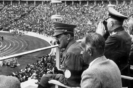 Hitlerin keçirdiyi olimpiada – Fürer medal qazanan yəhudilərə və qaradərililərə əl uzatmayıb