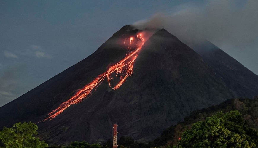 DƏHŞƏT: Vulkan püskürdü! - 11 alpinist öldü, 12-si isə ...