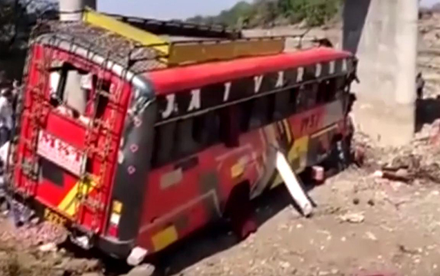 Hindistanda avtobus körpüdən aşdı- 22 nəfər öldü