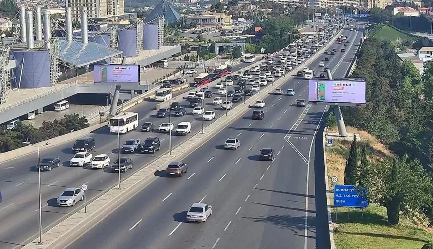 Bu yollarda tıxac var - SİYAHI