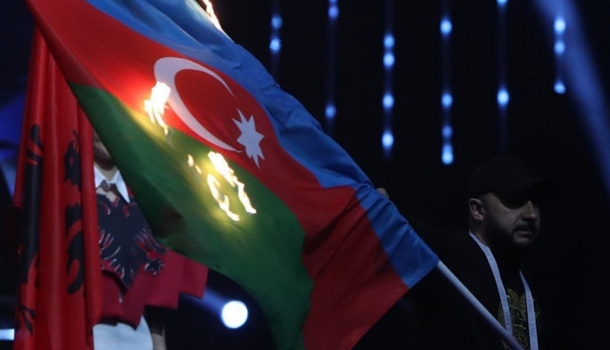 SENSASİYA: “Azərbaycan bayrağını yandıran erməniyə 12 milyon verilib” – “Bazar Xəbər”də