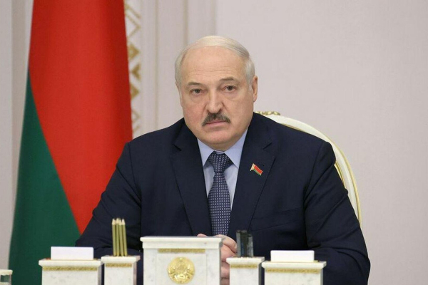 Лукашенко предрек «тяжелый конец года»