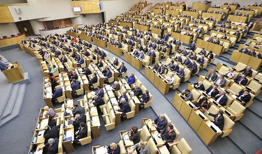 “Vahid Rusiya” öz deputatlarının azadlığını əlindən alır