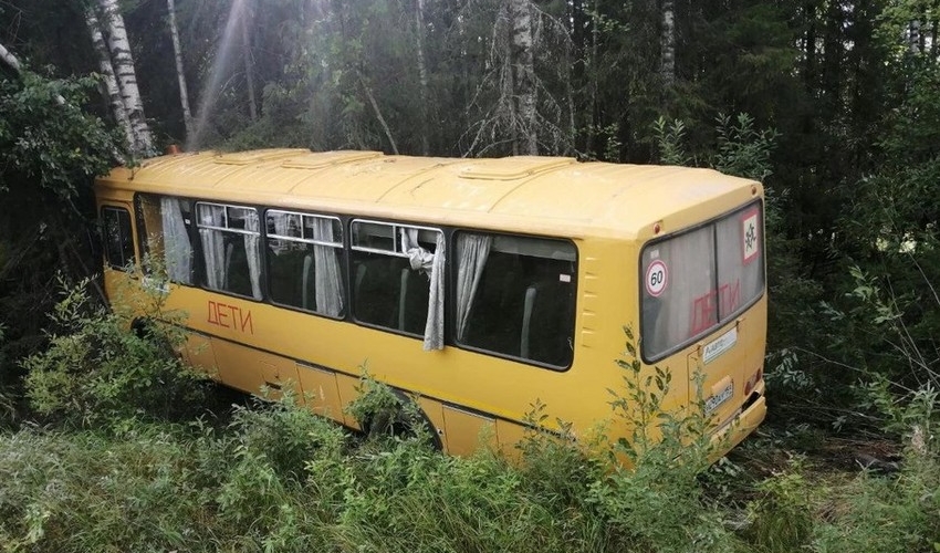Rusiyada avtobus qəzasında 15 uşaq xəsarət alıb