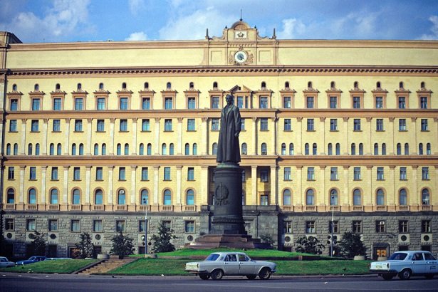 RIAN_archive_142949_Lubyanka_Square_in_Moscow.jpg (164 KB)