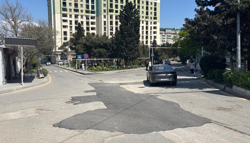 Sürücülər bu küçədə maşın sürə bilmirlər-FOTOLAR
