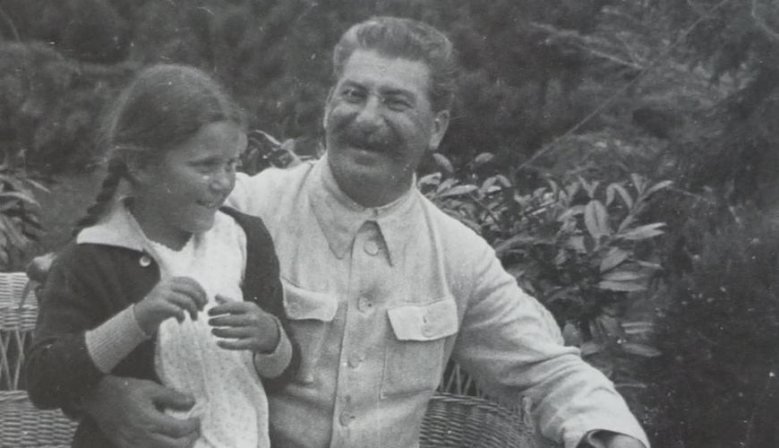 “Xalqın qanını içirsən...” - Stalinə şeir yazan şagirdin qaranlıq taleyi
