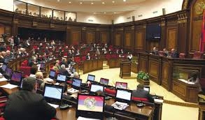 Serj Sərkisyanın partiyası parlamentin iclasını boykot etdi