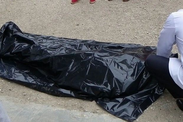 Bakıda DƏHŞƏT: Avtomobil ölmüş qadının üzərindən keçdi