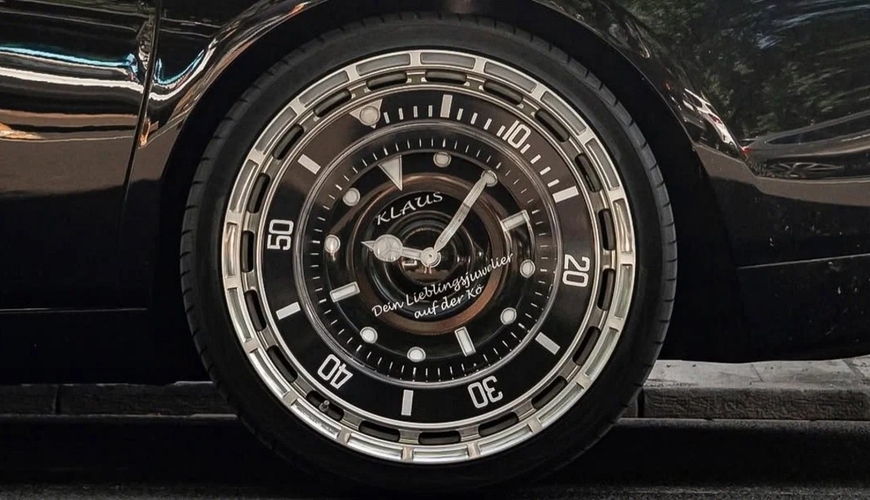 Для Rolls-Royce Phantom сделали колеса в виде часов Rolex - ФОТО