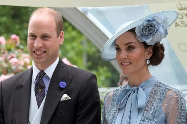 Принц Уильям и Кейт Миддлтон побывали на свадьбе иорданской принцессы - ВИДЕО