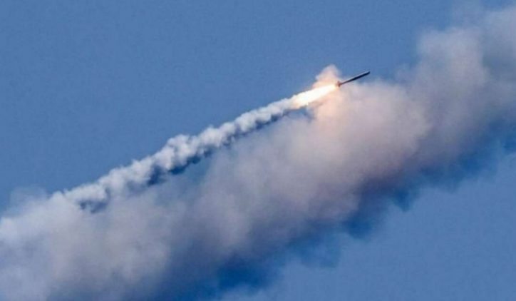 Генштаб ВСУ показал запуск ракет по аэродрому в Джанкое - ВИДЕО