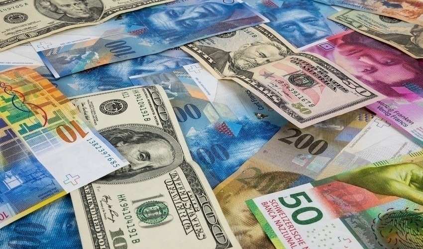 Avro ucuzlaşdı, rubl bahalaşdı - Dollar isə...