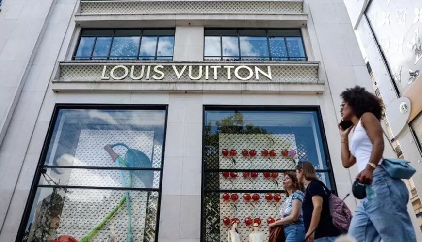 СМИ: В Риме ограбили магазин Louis Vuitton