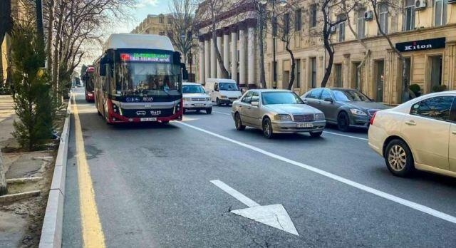 Bakıda sərnişin avtobusu 55 yaşlı kişini vuraraq öldürüb