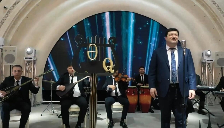 Azərbaycanlı müğənninin toyda səsi BATDI