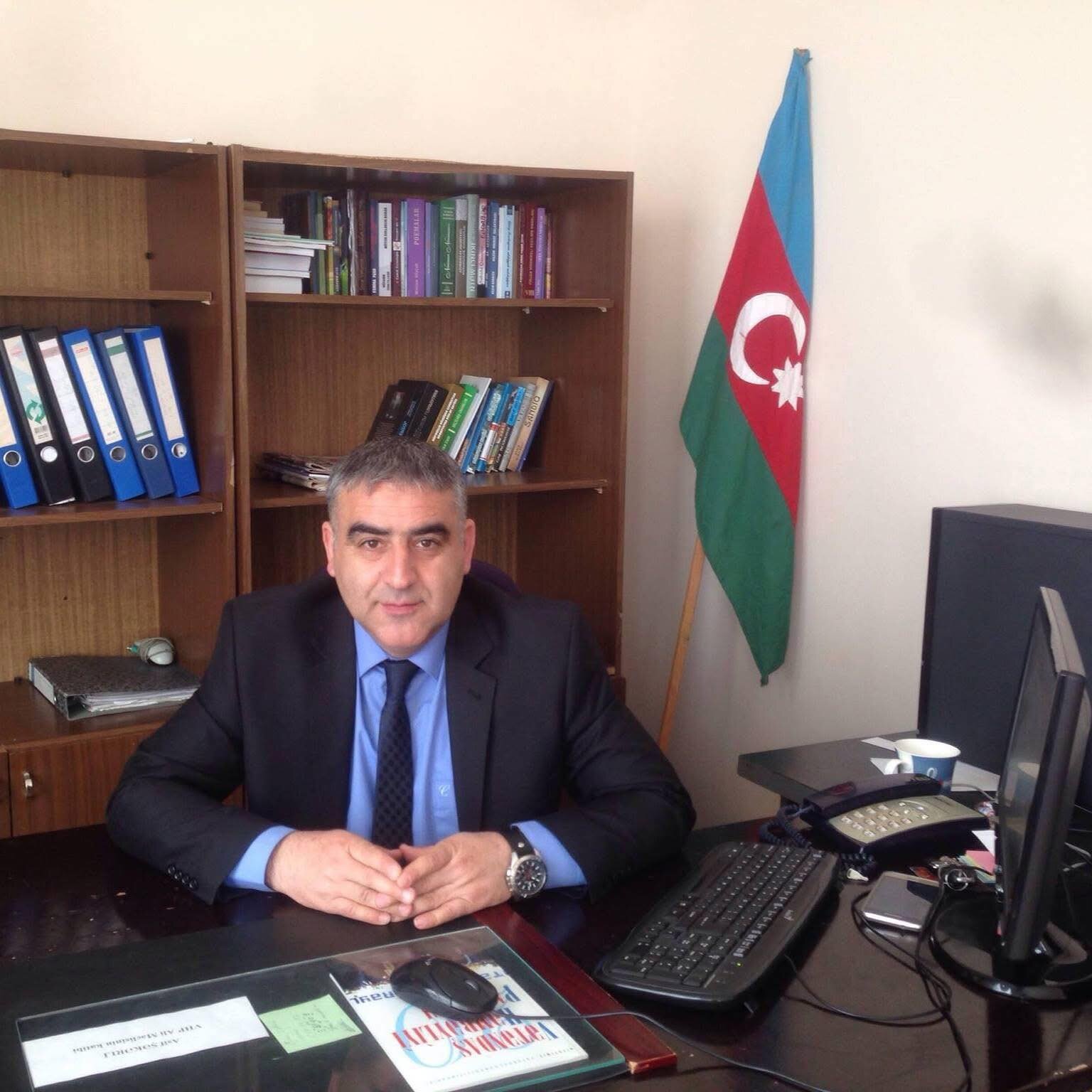 Asif Shekerli.jpg (167 KB)